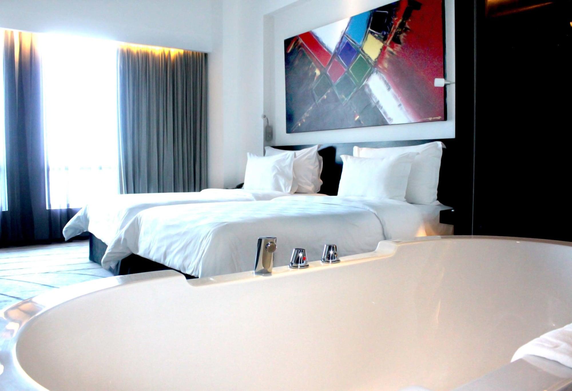 Ts Hotel 4*